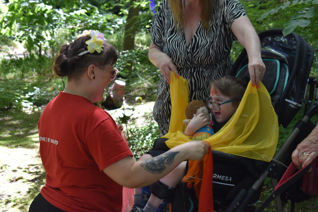 DANCEEAST LAUNCH NEW MOVEMENT SENSORY TRAIL AT EACH’S TREEFEST PARTY